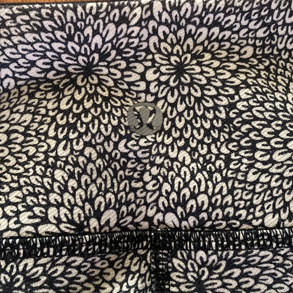 Lululemon Leggings - Picture 3 of 3